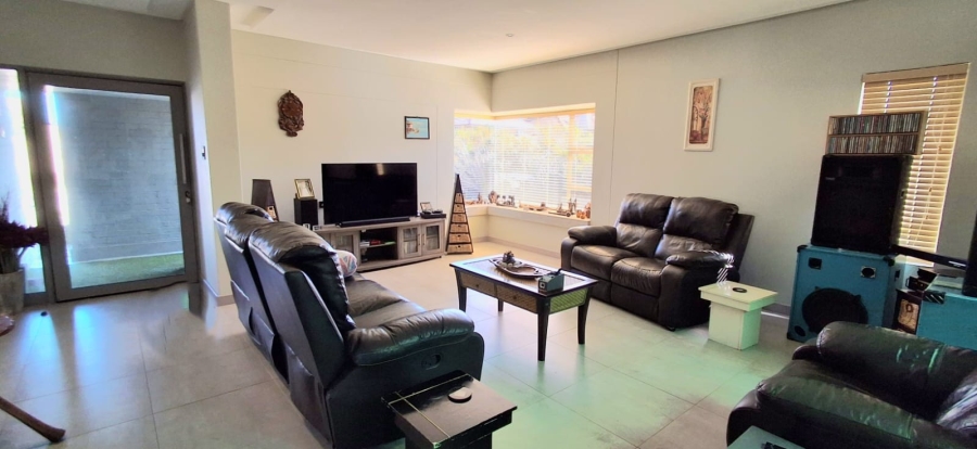 3 Bedroom Property for Sale in Paradise Coast Western Cape